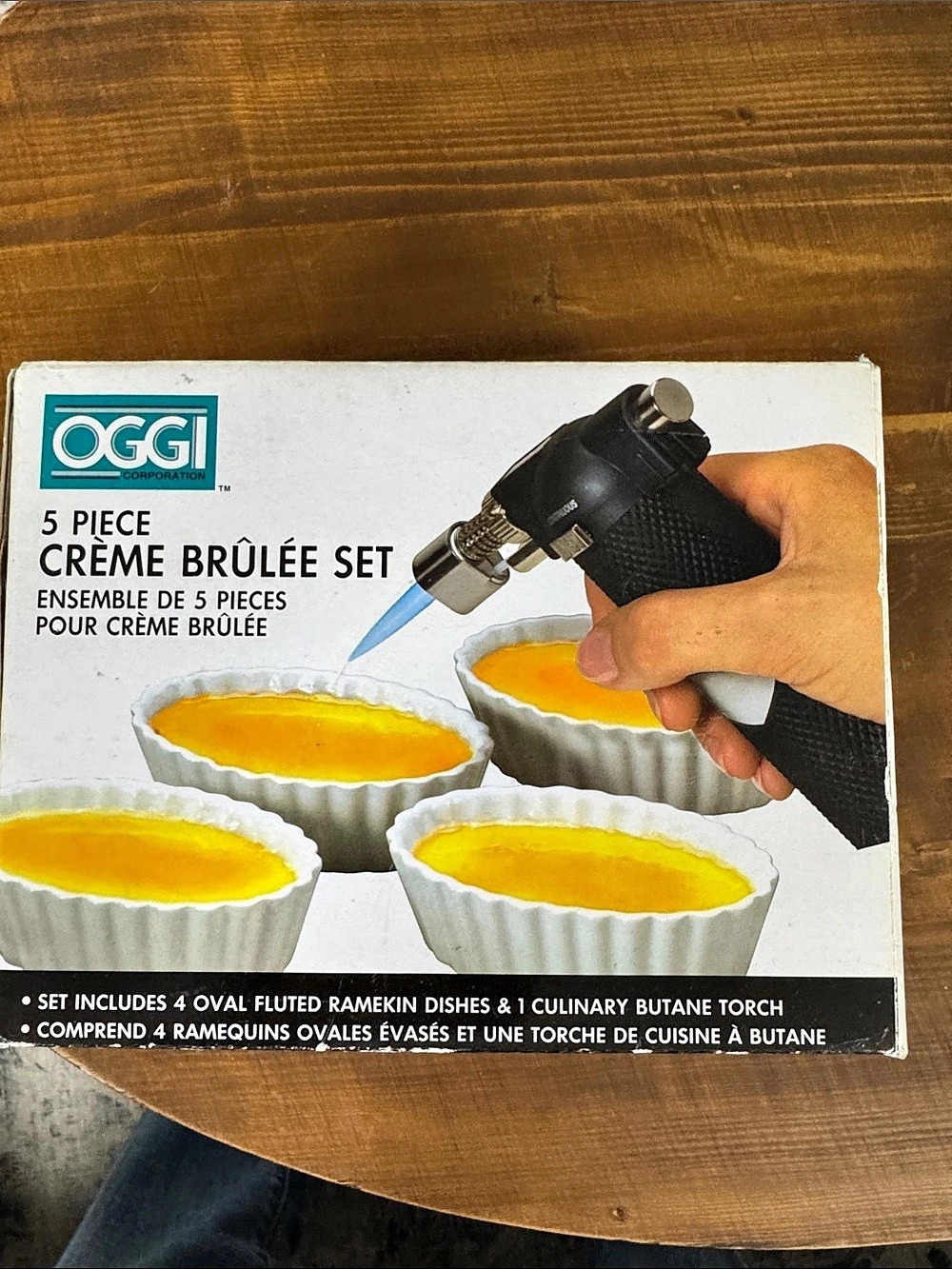 Oggi 5 Piece Crème Brûlée Set White & Black